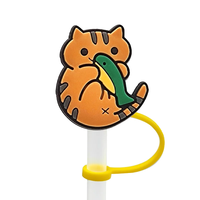 Chat avec poisson couvre paille