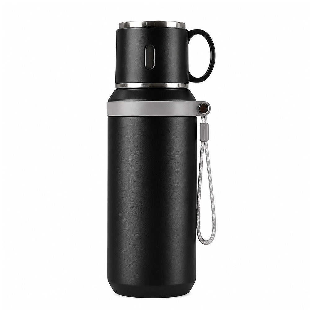 gourde noire avec tasse isotherme