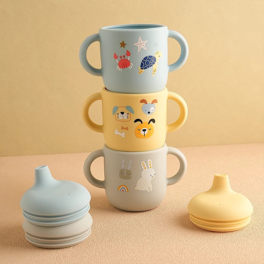 gourde enfant 3ans en silicone avec couvercle